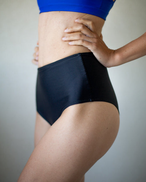 Bas de maillot de bain menstruel - taille haute - noir
